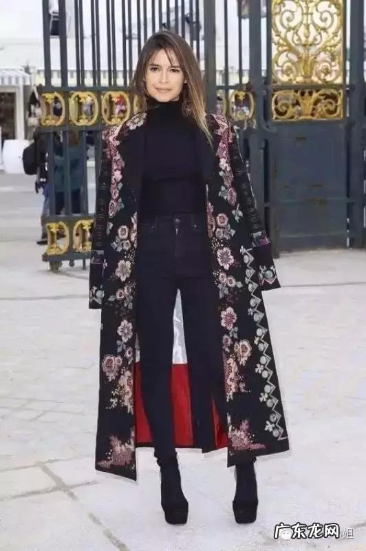 个子矮的女生适合穿长款大衣吗