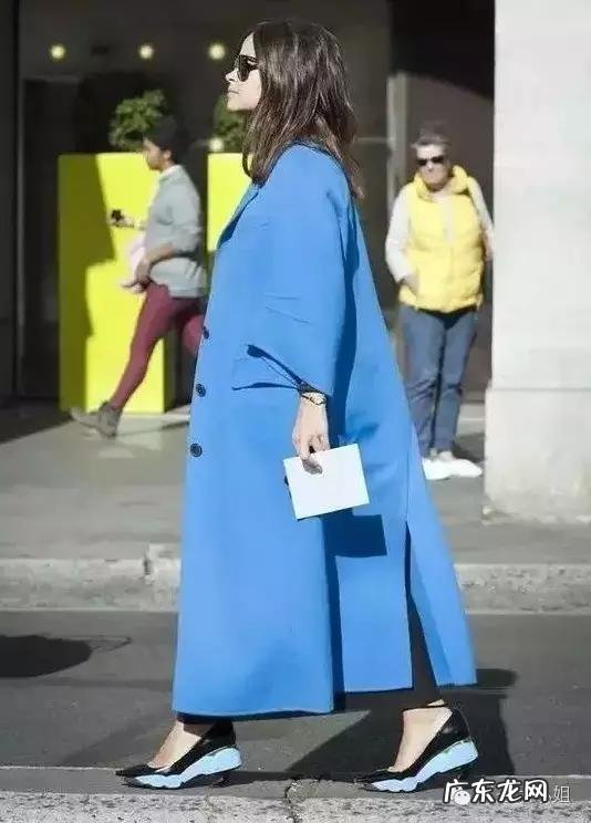 个子矮的女生适合穿长款大衣吗