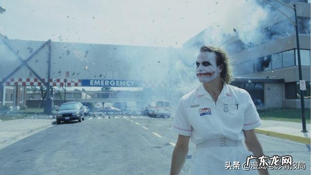 DC是如何一步一步毁掉一手好牌的