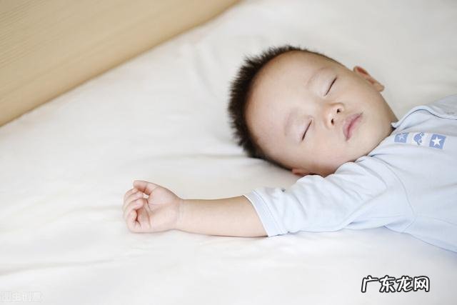 9-12个月龄宝宝喂养建议 9月龄宝宝如何喂养