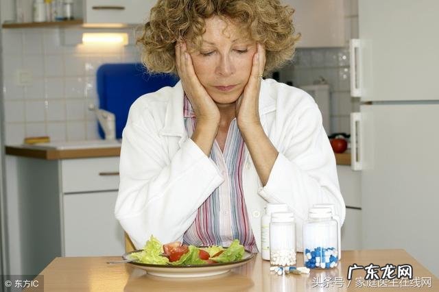 不想吃饭厌食症是怎么得的 如果得了厌食症怎么治疗