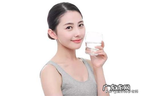 张天爱减肥,一年只吃水煮青菜这种方式可取吗有没有伤害