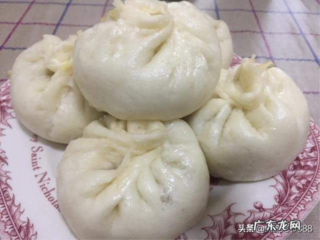 早餐你一般会吃些什么为什么这样搭配餐品呢