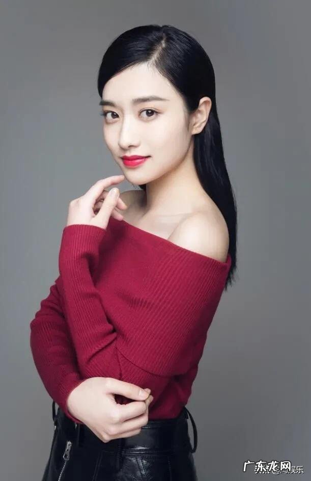 娱乐圈哪些女明星堪称“冰清玉洁”或“国色天香”