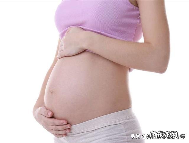 22岁,女。腰肌劳损,久坐久站都会疼。平时该怎么锻炼保养