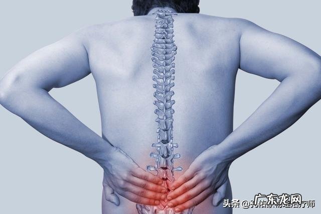 22岁,女。腰肌劳损,久坐久站都会疼。平时该怎么锻炼保养