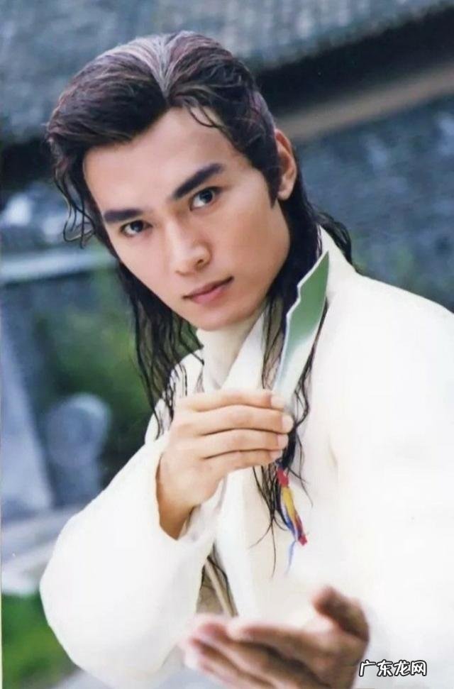 李寻欢的小李飞刀真的只是普通铁匠打造的他是否在说谎