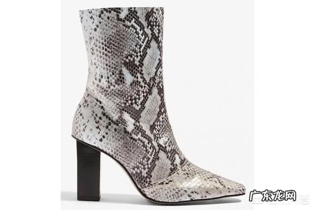 街拍模特,你会选择哪些小道具