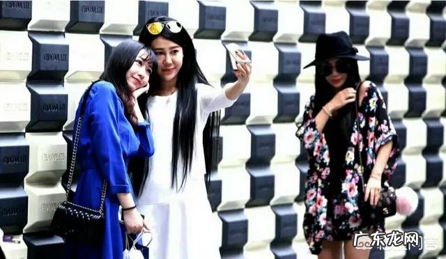 街拍模特,你会选择哪些小道具