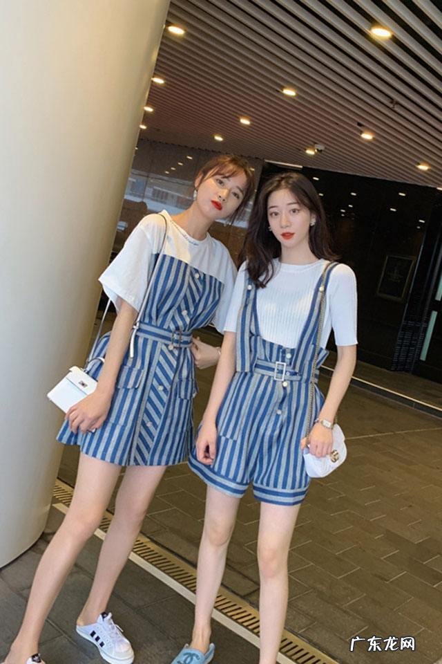 夏季的服装颜色搭配哪些显瘦