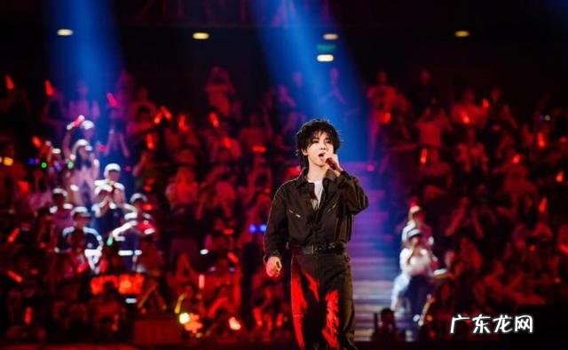 华晨宇的外貌为什么感觉变了很多