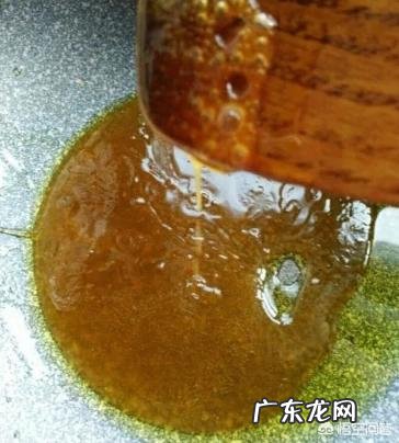 拔丝苹果怎么做才简单熬糖是用水还是用油