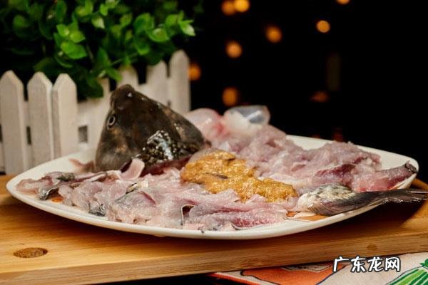 一天三餐应该怎么吃才能控制好热量呢