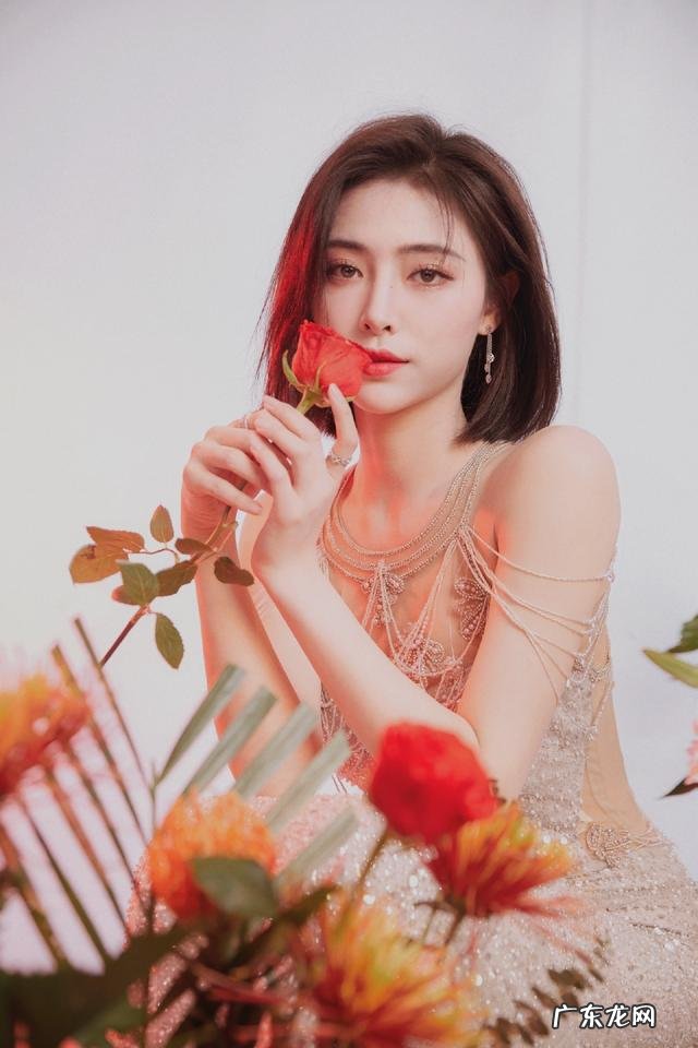 有没有小姐姐科普一波许佳琪的