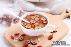 天天用红枣枸杞泡茶喝，有坏处吗