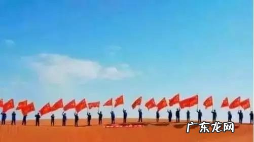 中国沙漠无人区里的高速,竟然比美国66号公路还美,你知道吗