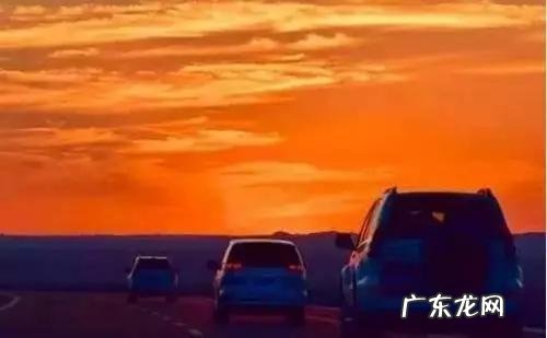 中国沙漠无人区里的高速,竟然比美国66号公路还美,你知道吗