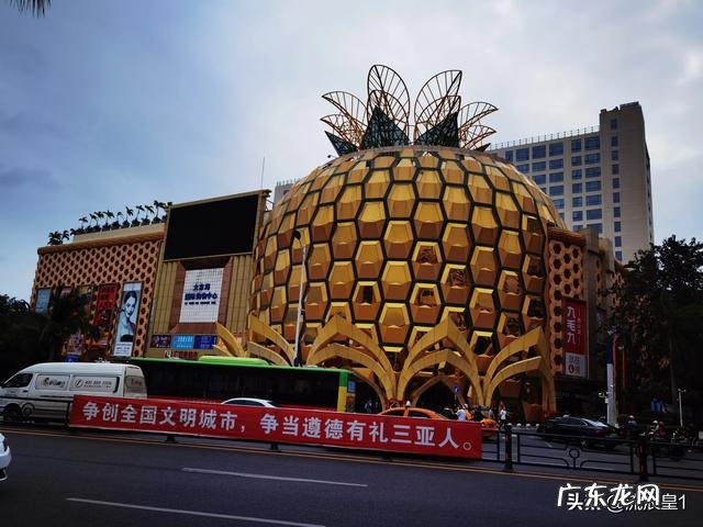 当下国内外盛行徒步旅行,可以说说你的徒步经历吗