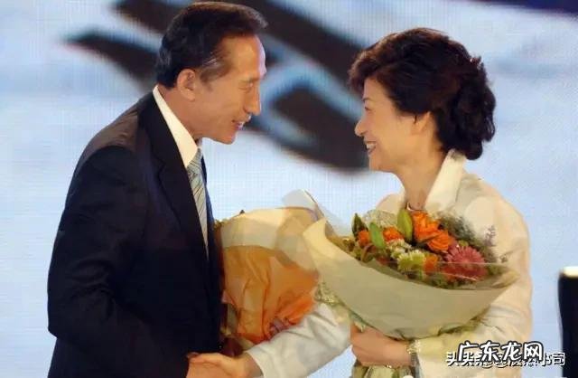 韩国前总统注定万劫不复文在寅为何对朴槿惠穷追猛打