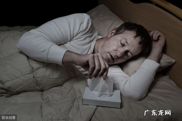 宝宝特别爱出汗,小孩子睡觉出汗和饮食有关吗