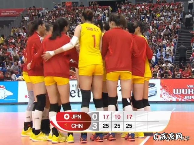 中国女排3-0血洗日本队,喜获五连胜,对这场比赛有何评述