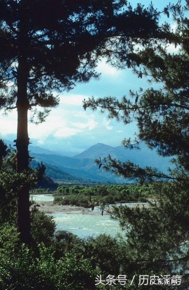 不丹这个国家真像传说中那么“幸福”吗