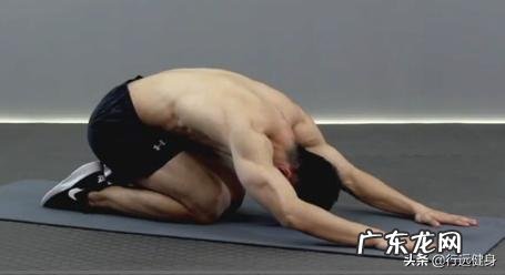 练习平板支撑是否会损伤腰椎