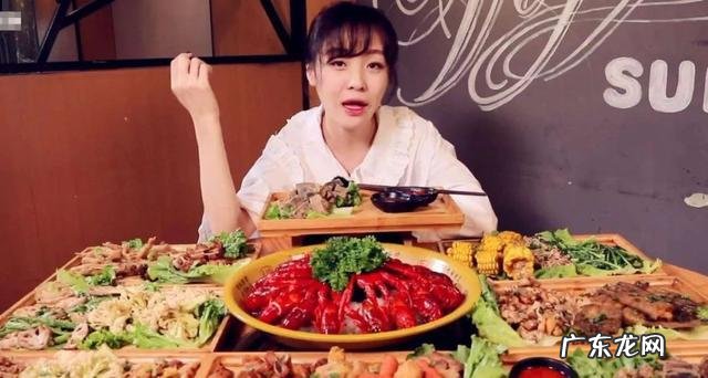 大胃王是真咽还是咽了再吐还是从来不咽很好奇吃那么多还不胖