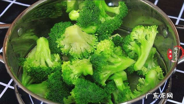 儿童保护视力吃叶黄素搭配什么 含叶黄素最多的食物和水果有哪些