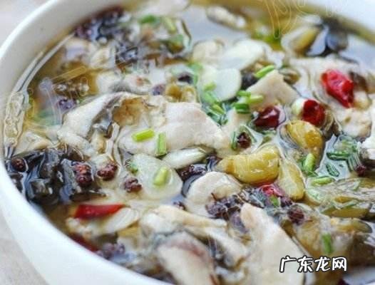 酸菜鱼片要用什么方法,制作成韧性好鱼片又白又嫩