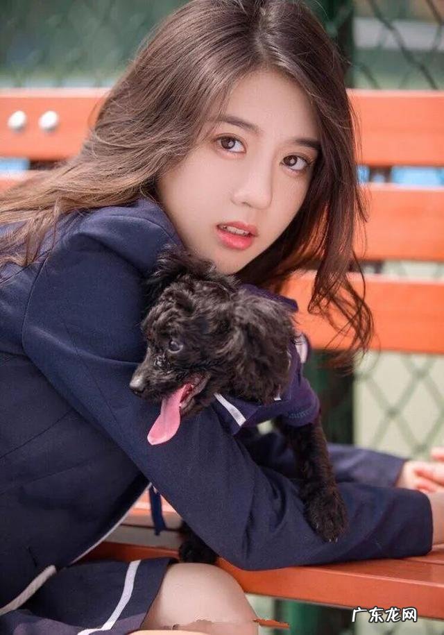 你生活中见过那些贼漂亮的,纯天然的妹子吗