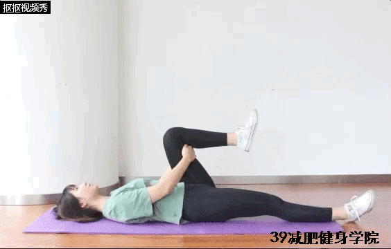 小S的瘦身操又在微博火起来了,据说还能瘦手臂变翘臀