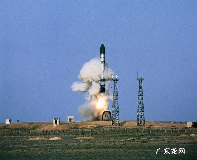 如果美国和俄罗斯互射核弹头,谁会先灭亡有什么根据