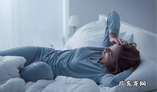 褪黑色素片服用剂量 吃了四天褪黑素会上瘾吗