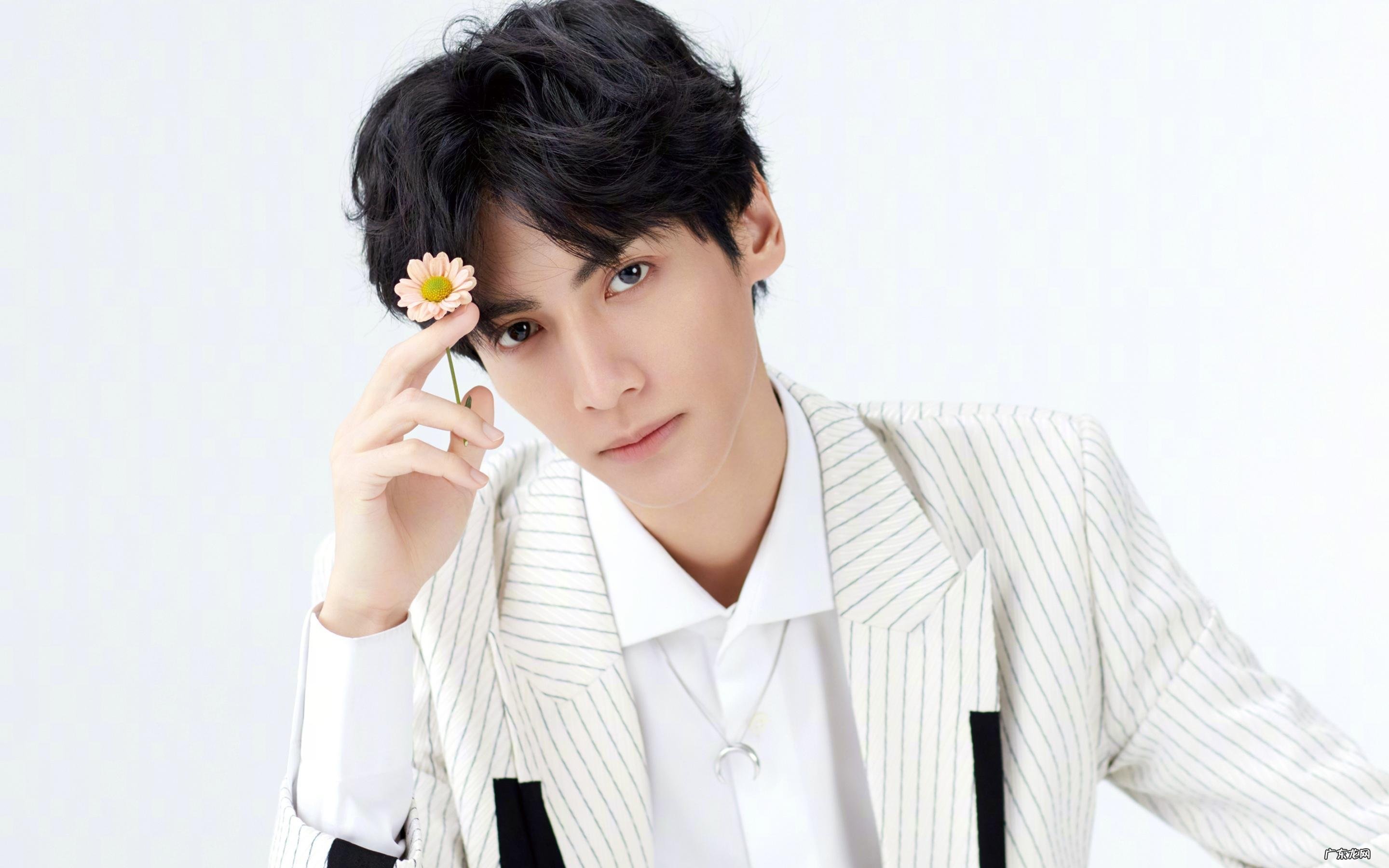 请问下各位,谁知道哺乳期能用减肥精油吗