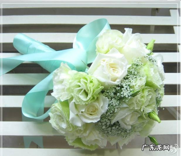 新娘手捧花的含义,手捧花花语与含义