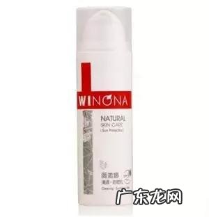 脸上痘印多且肤色不均匀,应该怎么办