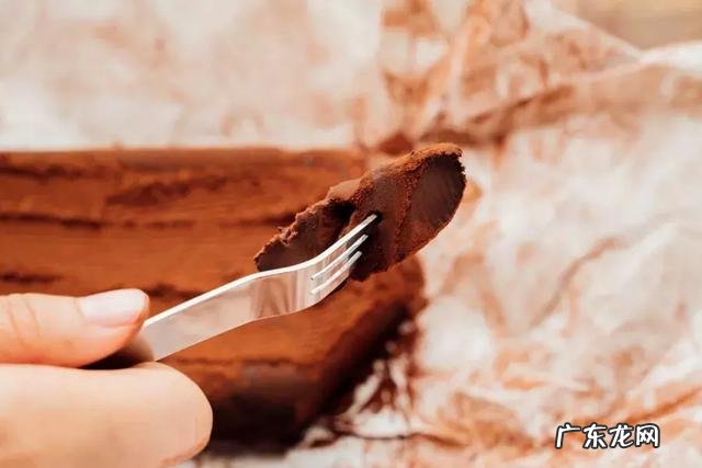 *ST油服增收降本力争今年扭亏 计划裁员3500人