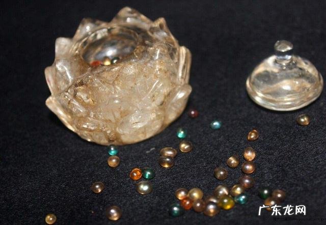 怎样可以一个月瘦十斤,三个月连续瘦30斤