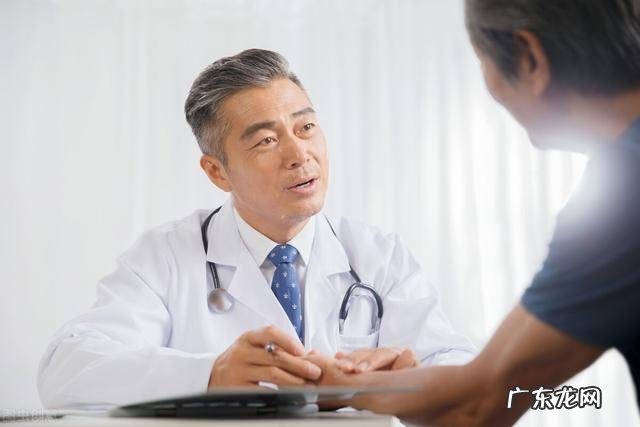 维生素a缺乏会发生什么 缺少维生素a的表现和症状有哪些