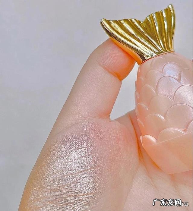 那些被称为“国货之光”的护肤品,真的好用吗