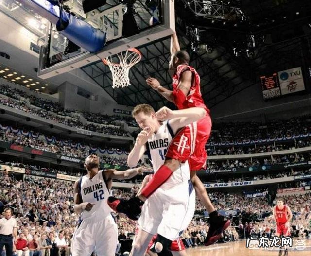 你在2k游戏里,创造出过能打五个位置的球员吗