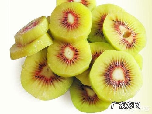 红心猕猴桃怎么去皮更简单，怎么吃更有食欲