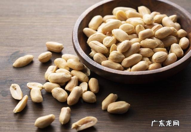 缺乏各种维生素用什么补 手脱皮是缺什么维生素吃什么补充