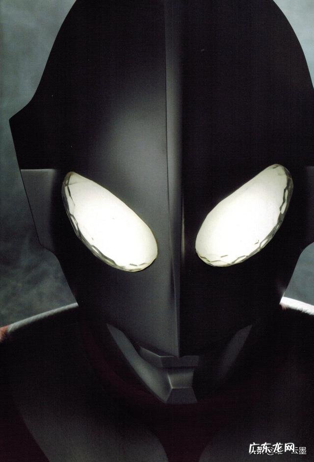 艾斯奥特曼离开地球的时候，是不是把他的人间体北斗星司也带走了