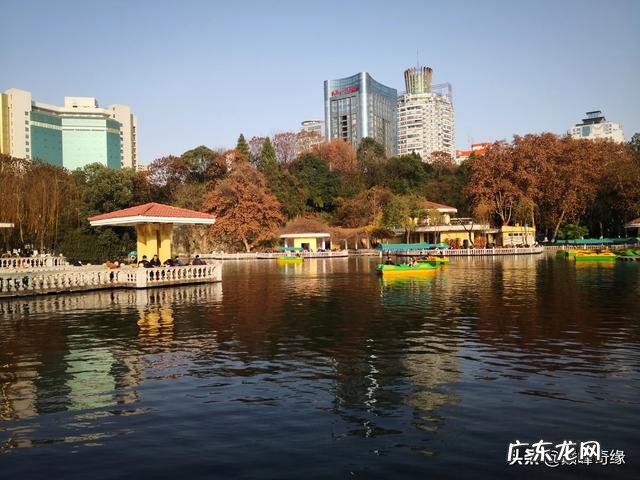 为什么四川人说话喜欢用叠词