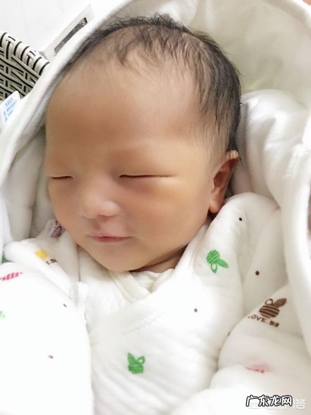 剖腹产宝妈孕期胖了40斤,肚子大的像西瓜,哺乳期如何减肥