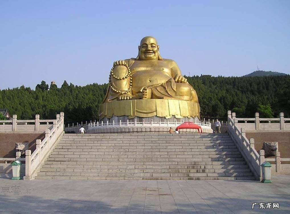 济南好玩的地方