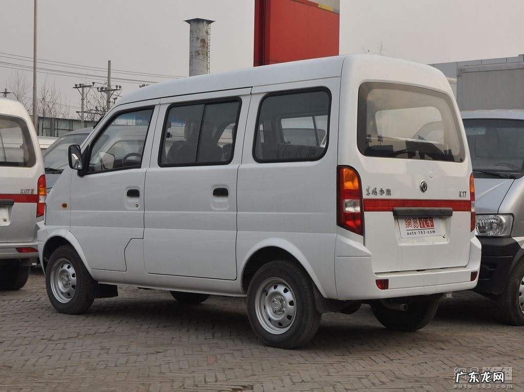 五座面包车几年一审