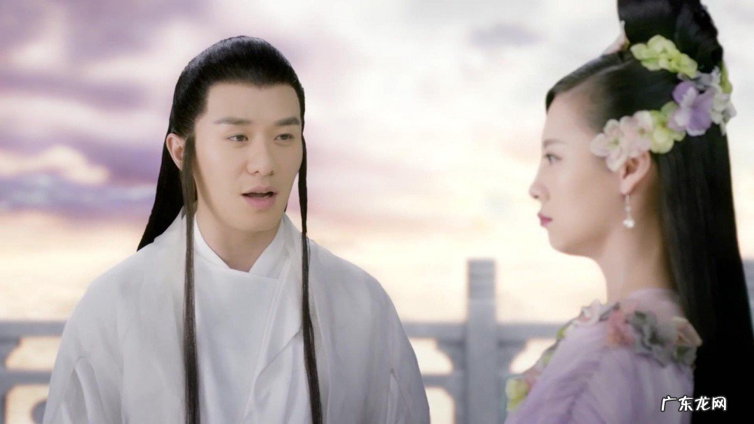 三生三世十里桃花里的成玉是谁